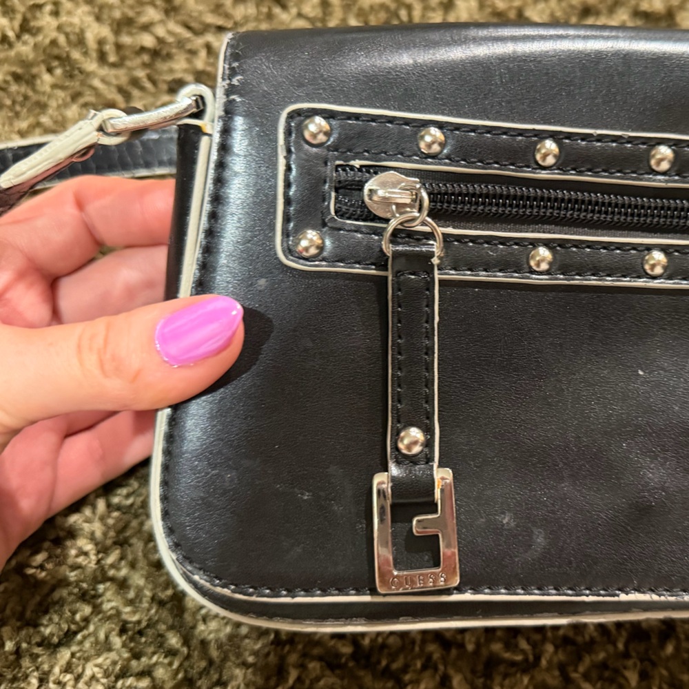 Black Women's Zip-Front Wristlet Handbag